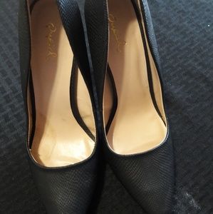 Black Stilleto heels